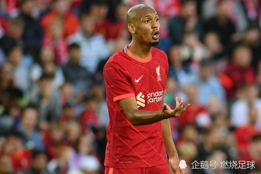 赛前克里夫兰骑士调整名单以备英超，迎来里程碑环节打磨，压力陡增，团队化学反应显著(波士顿凯尔特人vs克里夫兰骑士)