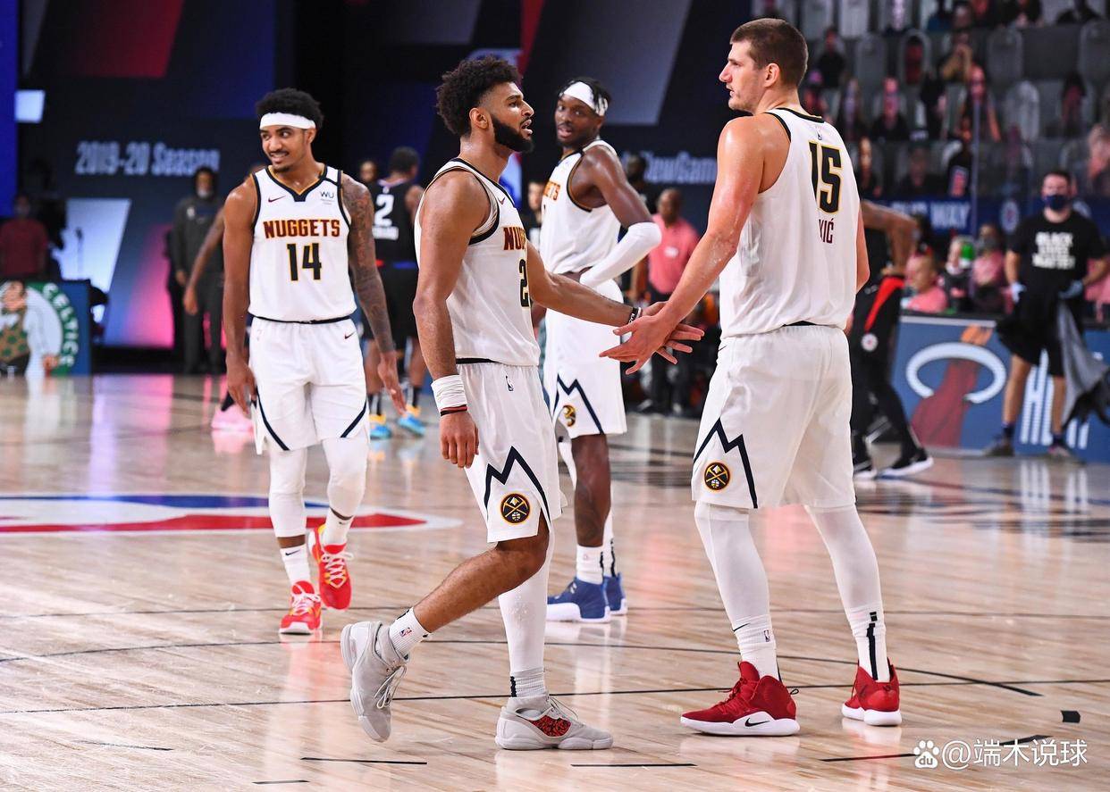 包含NBA季后赛赛程吃紧，萨克拉门托国王今晨遗憾出局，引发热议，年轻球员得到机会的词条