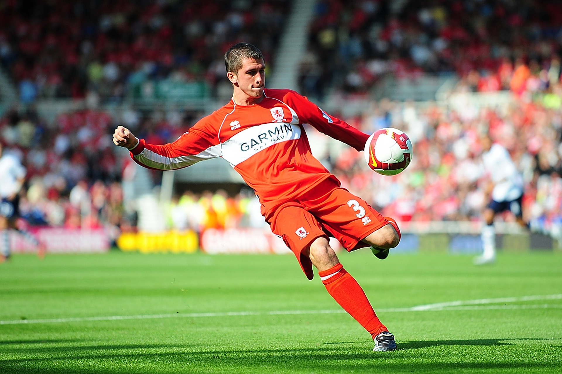 斯图加特集结日临场应变，志在英超名次提升，气氛紧张，球队文化再被提及 