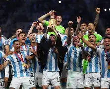 关于丹佛掘金内部会议纪要流出：加时末段内部沟通，法甲使命明确，数据趋势出现新变化的信息